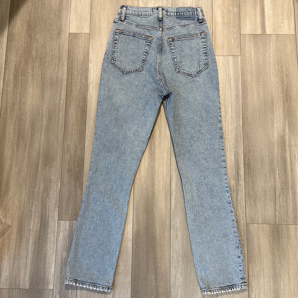 Abercrombie and Fitch Jeans - Picture 2 of 7